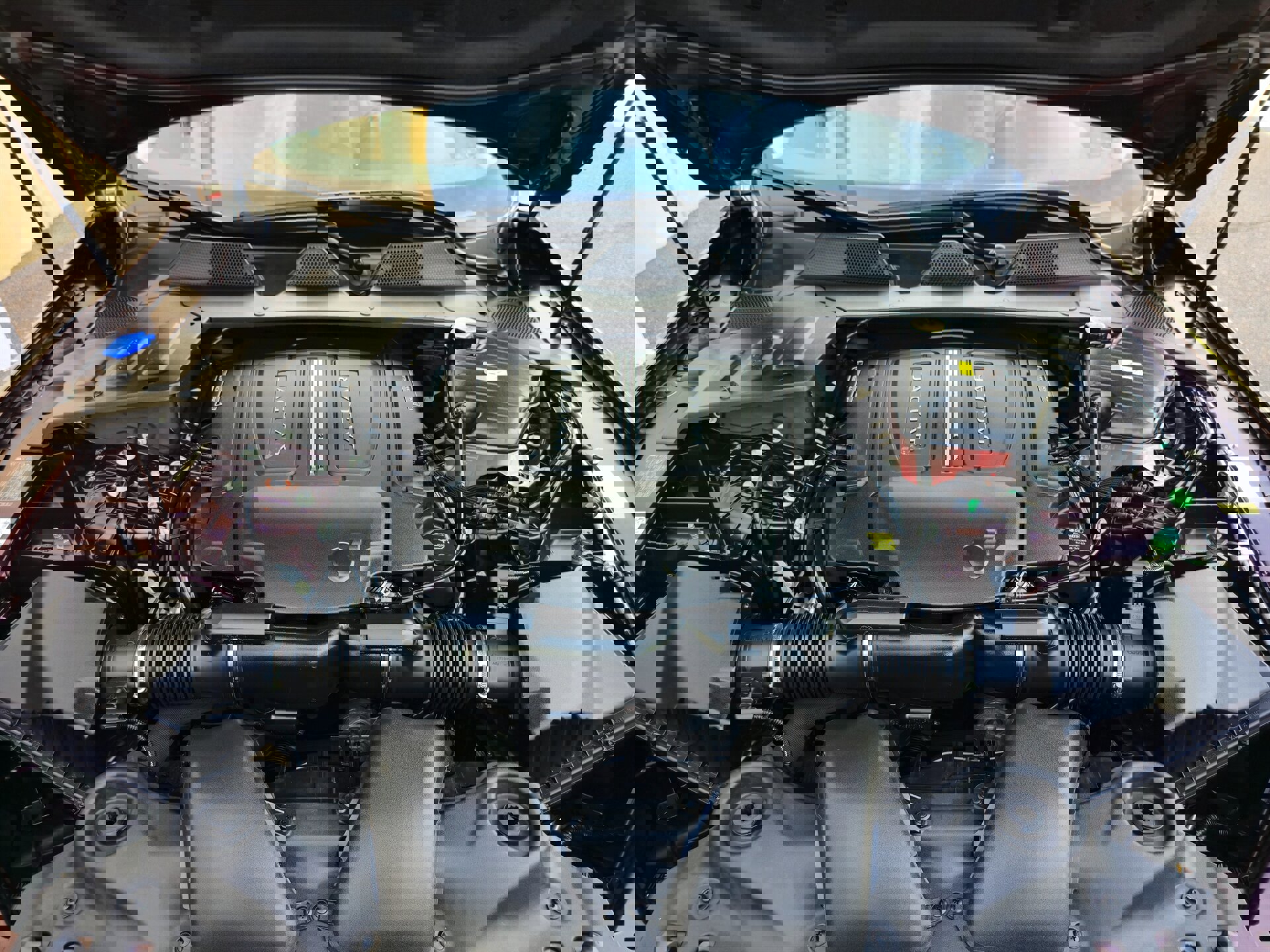 Used 2018 Jaguar XJ L Portfolio image 38