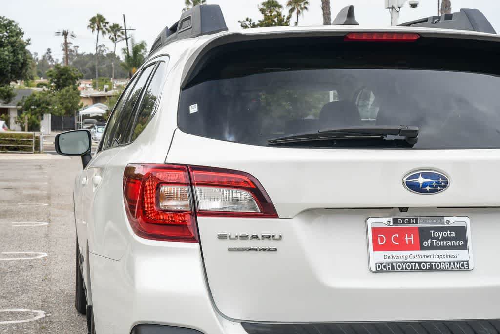 Used 2019 Subaru Outback 2.5i Limited AWD/4WD image 6