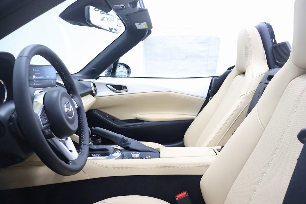 Used 2024 MAZDA MX-5 Miata Grand Touring image 13