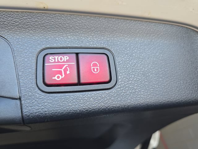 Used 2024 Mercedes-Benz GLS 450 4MATIC image 17