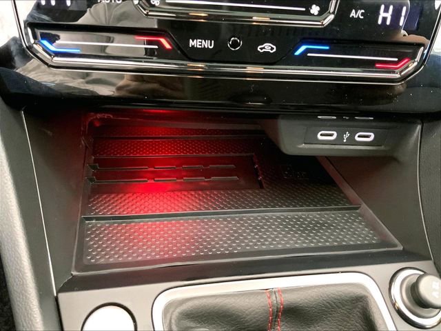 Certified 2025 Volkswagen Jetta GLI Autobahn image 33