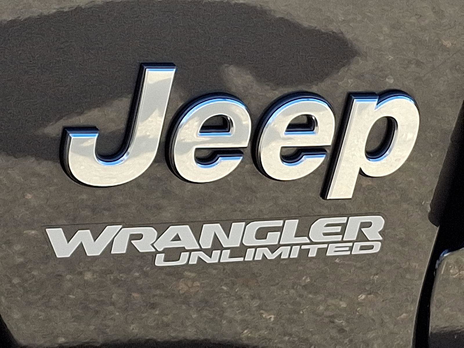 Certified 2021 Jeep Wrangler Unlimited Sahara w/ Dual Top Group image 29