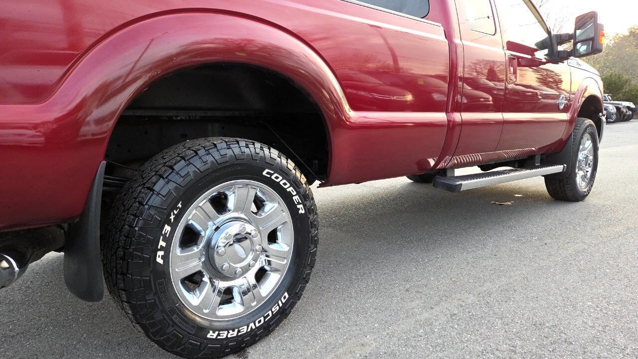 Used 2014 Ford F350 Lariat w/ Chrome Package image 17