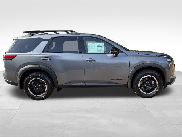 New 2026 Nissan Pathfinder Rock Creek w/ Rock Creek Premium Package AWD/4WD image 8