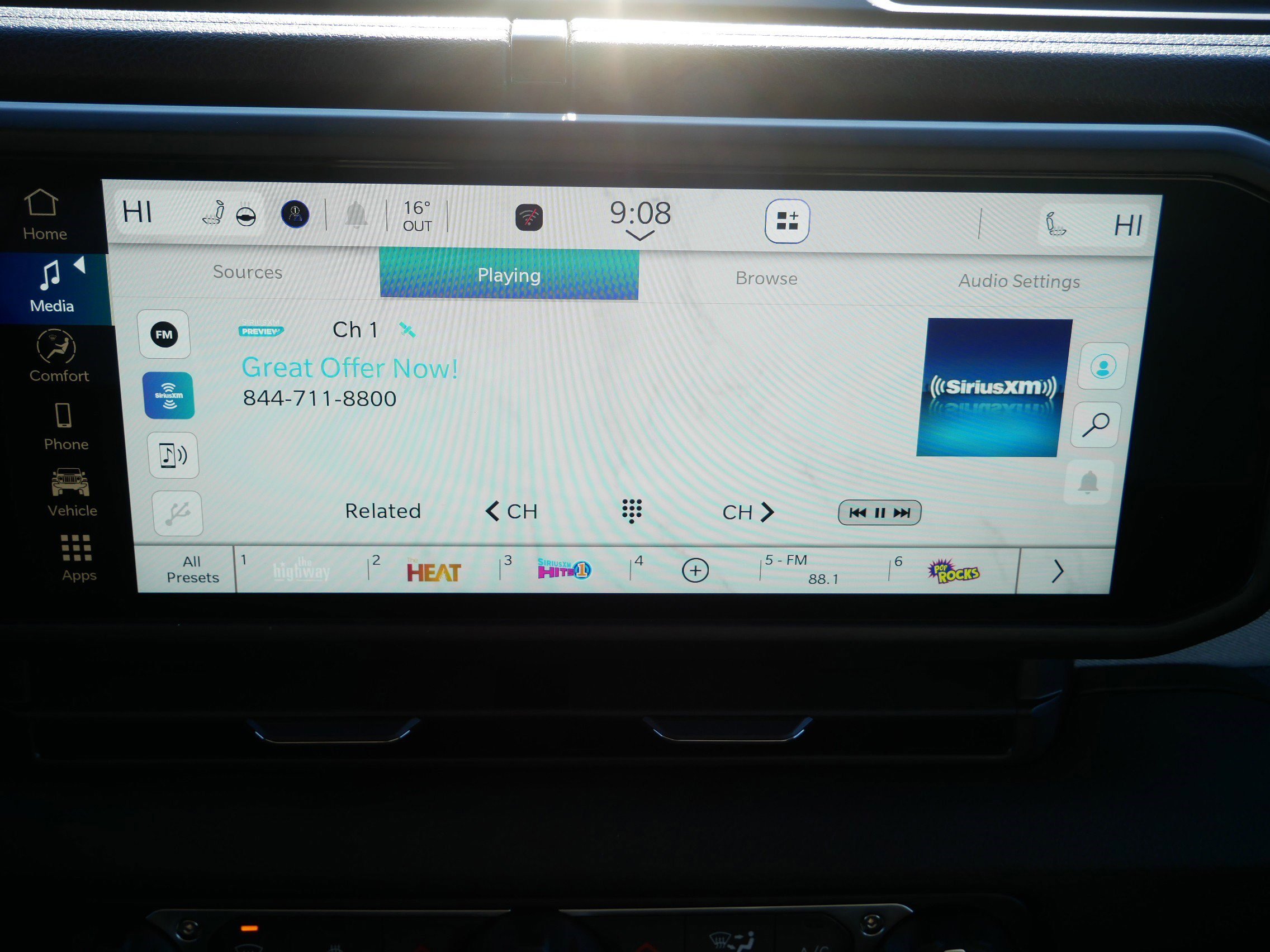 New 2026 Jeep Gladiator Sport image 17