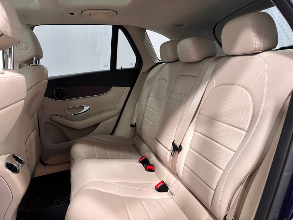 Certified 2022 Mercedes-Benz GLC 300 4MATIC image 20