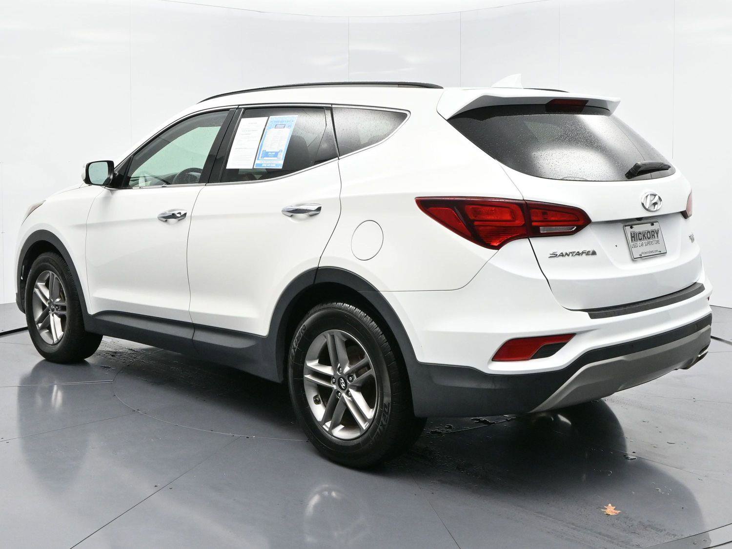 Used 2017 Hyundai Santa Fe Sport w/ 2.4L Tech Package 04 image 5