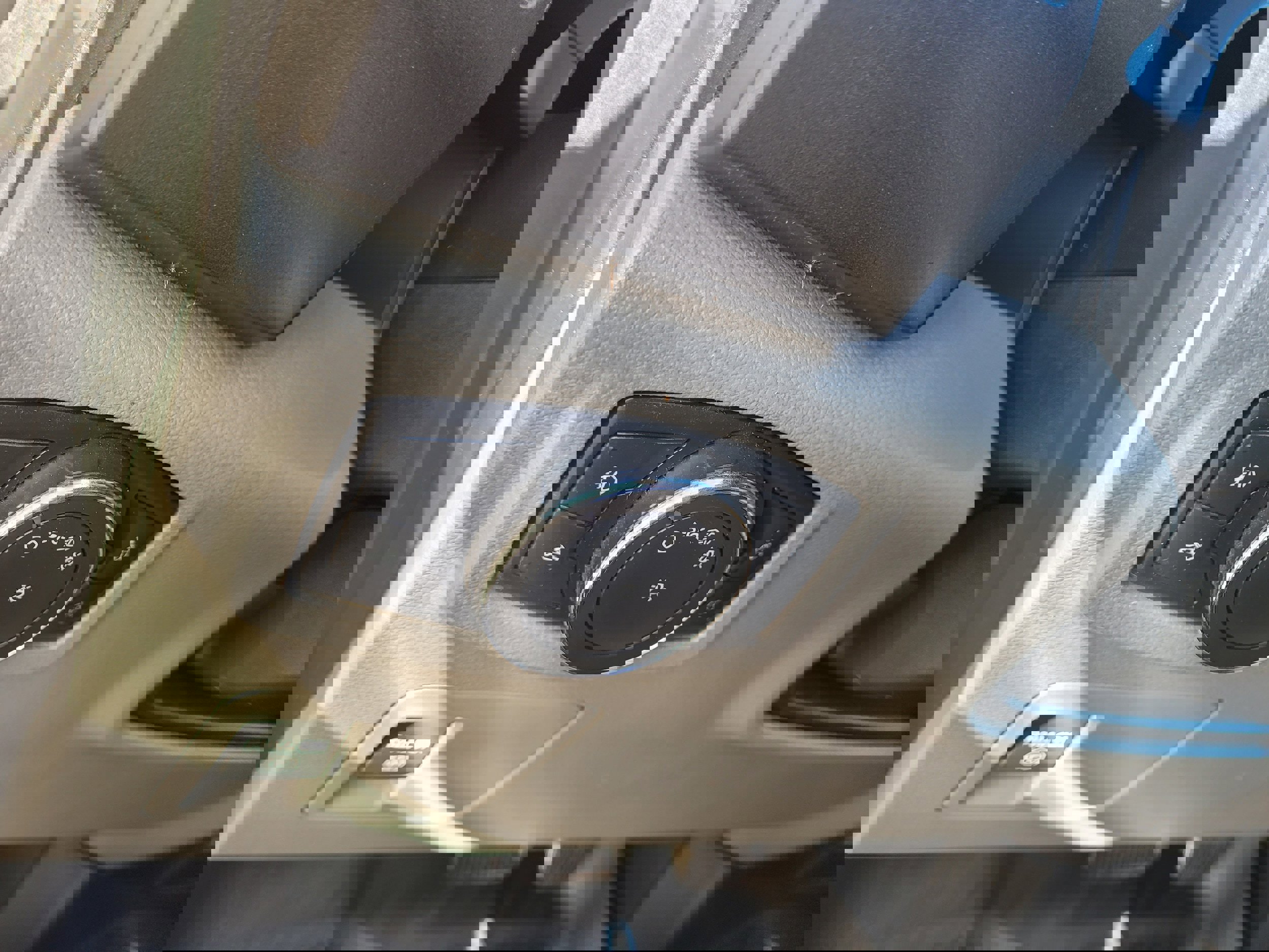 Used 2018 Ford F150 XLT AWD/4WD image 18