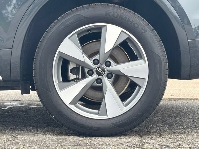 Used 2024 Audi Q5 2.0T Premium Plus AWD/4WD image 3
