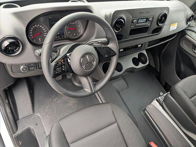 New 2025 Mercedes-Benz Sprinter 2500 image 3