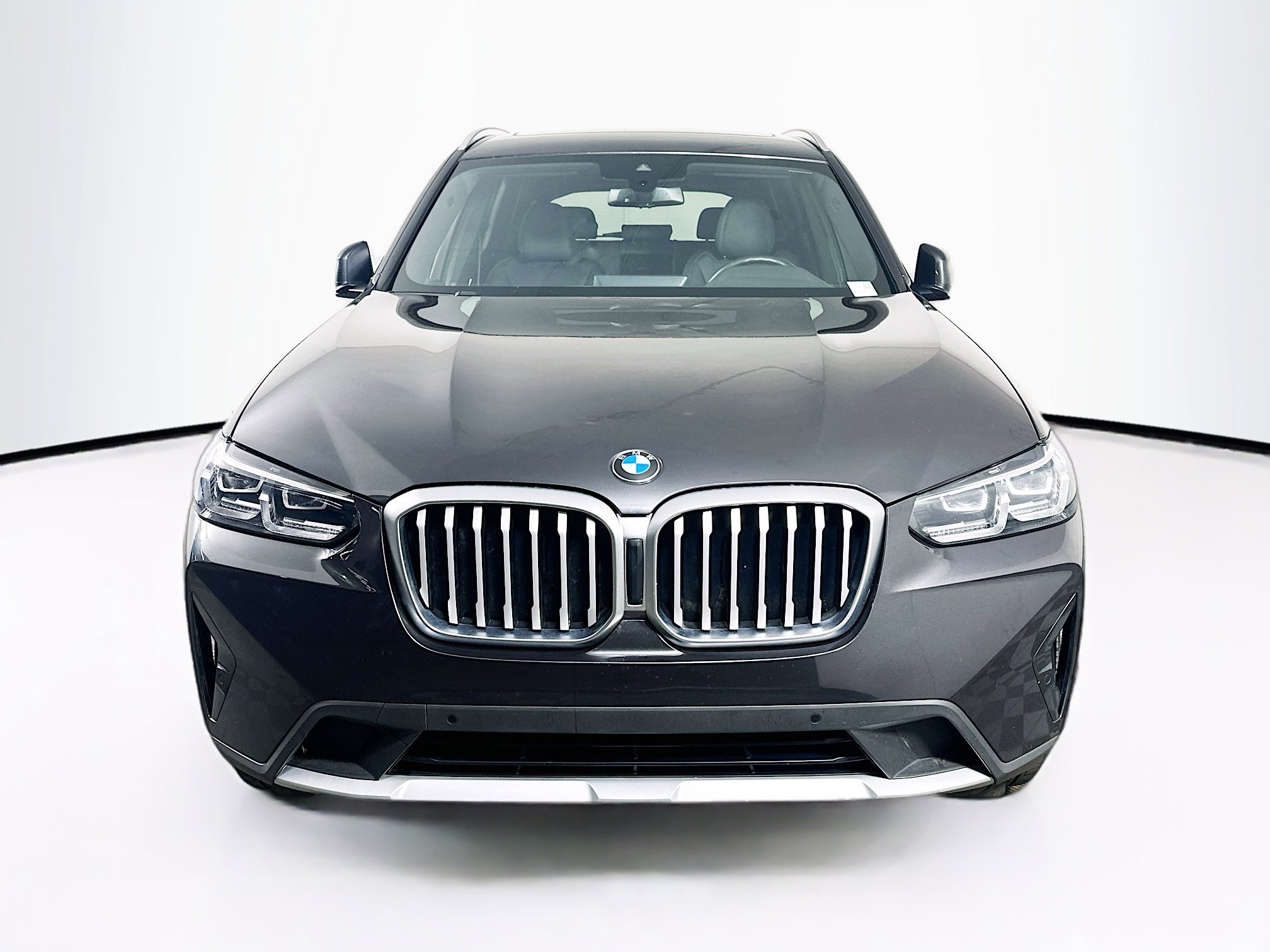 Used 2024 BMW X3 sDrive30i image 2