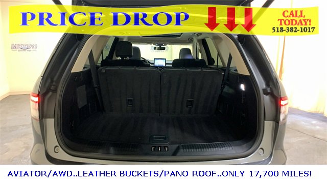 Used 2023 Lincoln Aviator AWD w/ Premium Package image 20