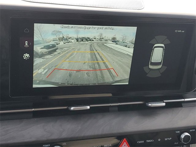 Certified 2023 Kia Carnival EX image 28