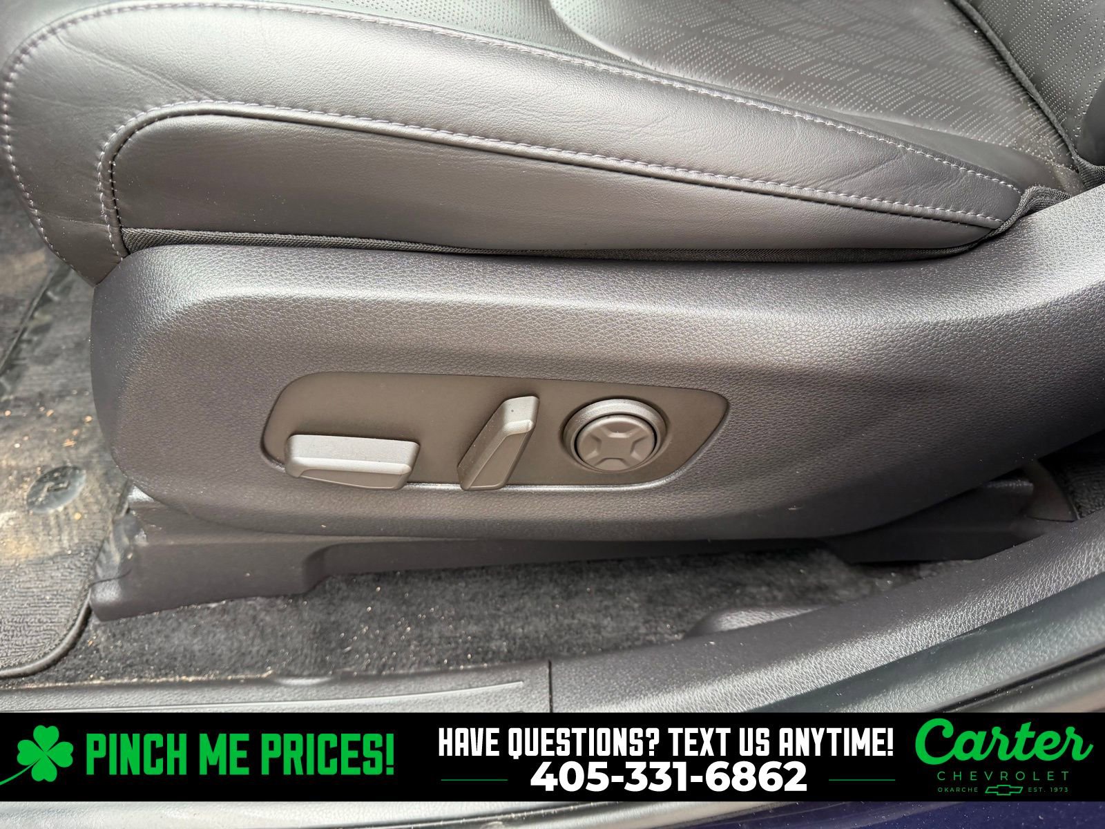 Used 2025 Kia Carnival image 24