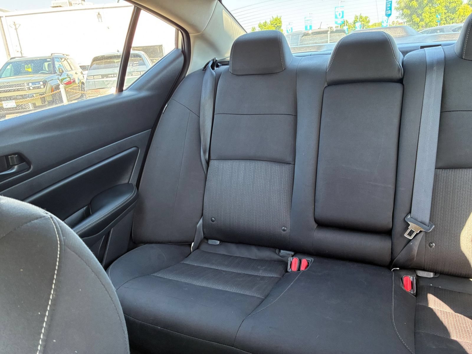 Used 2024 Nissan Altima 2.5 SV FWD image 39