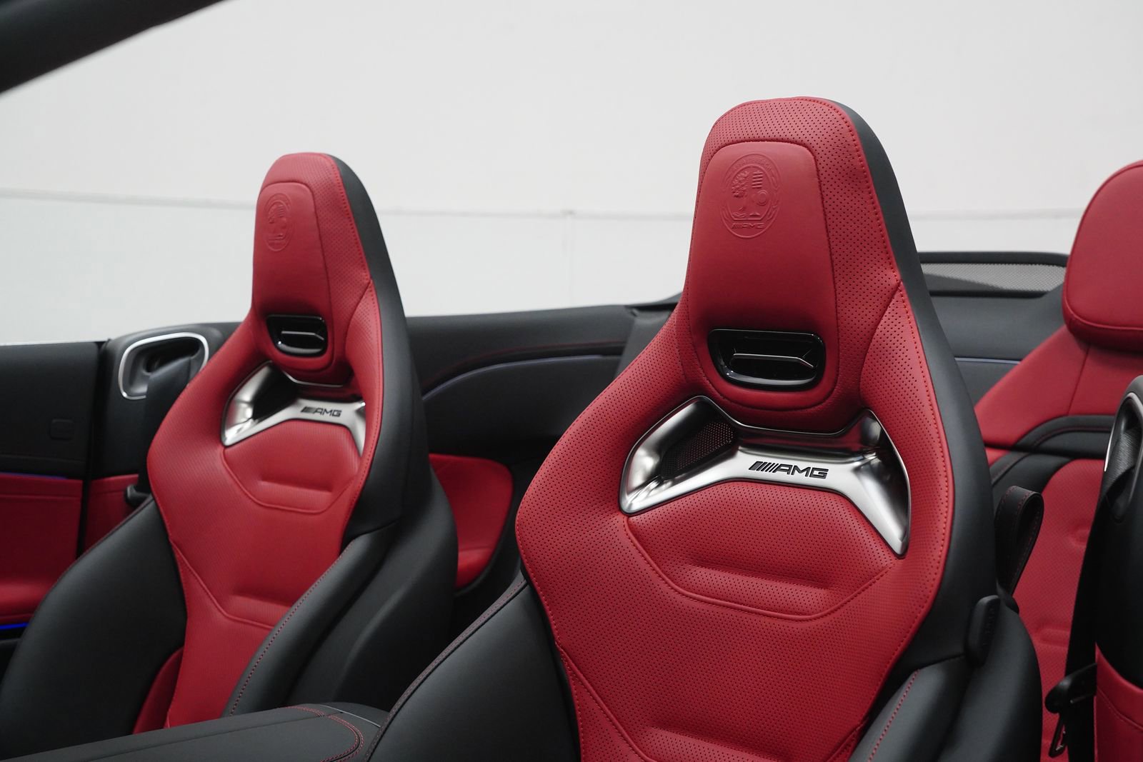 New 2026 Mercedes-Benz CLE 53 AMG 4MATIC Cabriolet image 19