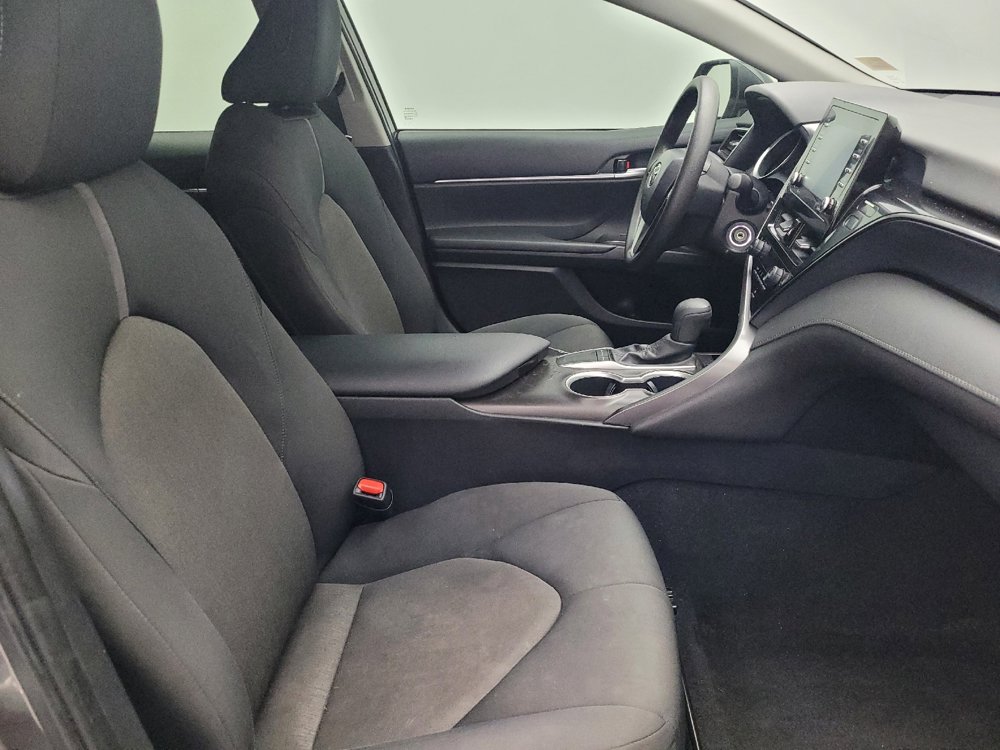 Used 2024 Toyota Camry LE image 21