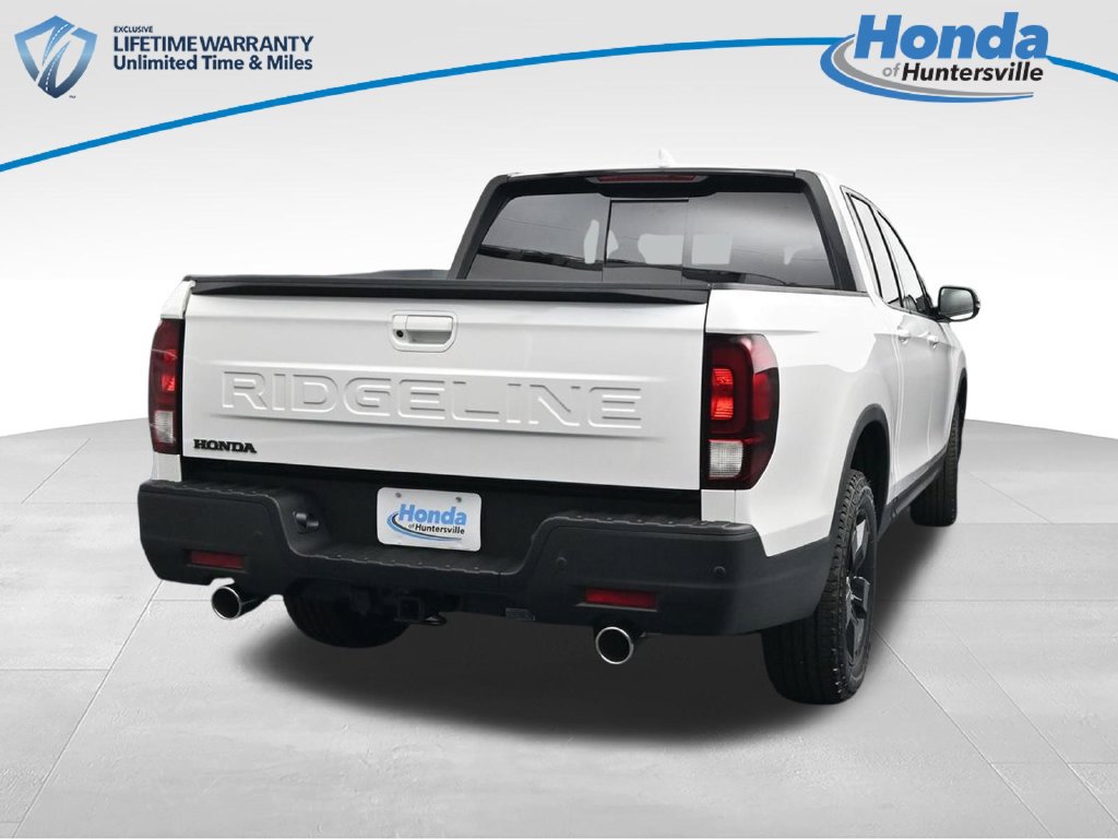 New 2026 Honda Ridgeline Black Edition image 2