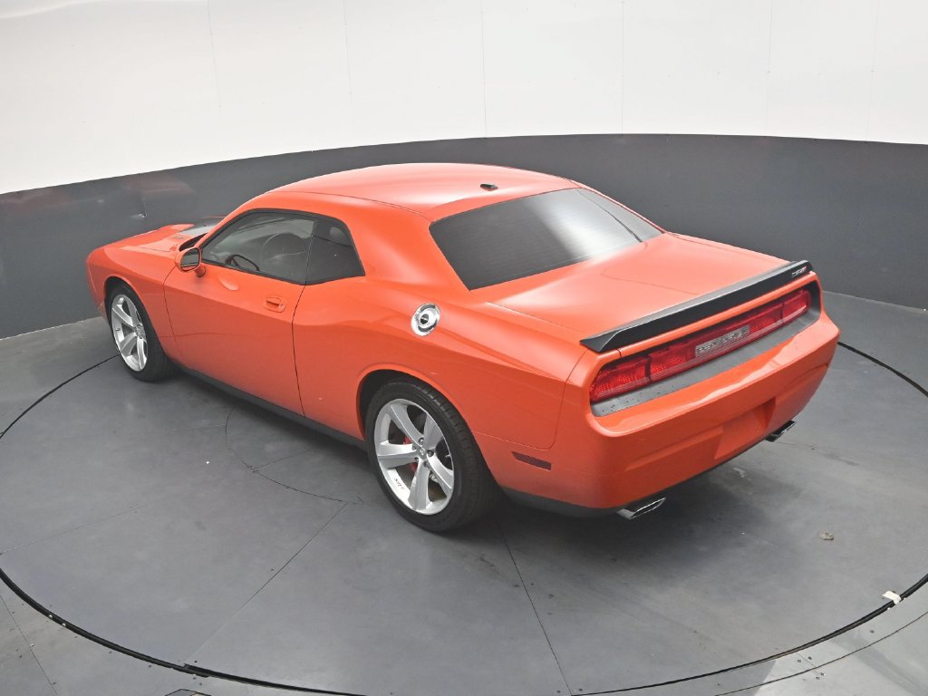 Used 2009 Dodge Challenger SRT8 RWD image 23