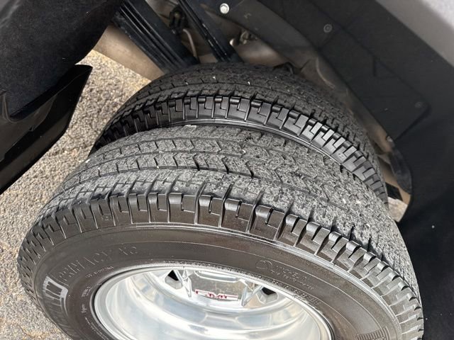 Used 2024 GMC Sierra 3500 SLT w/ SLT Premium Package AWD/4WD image 22