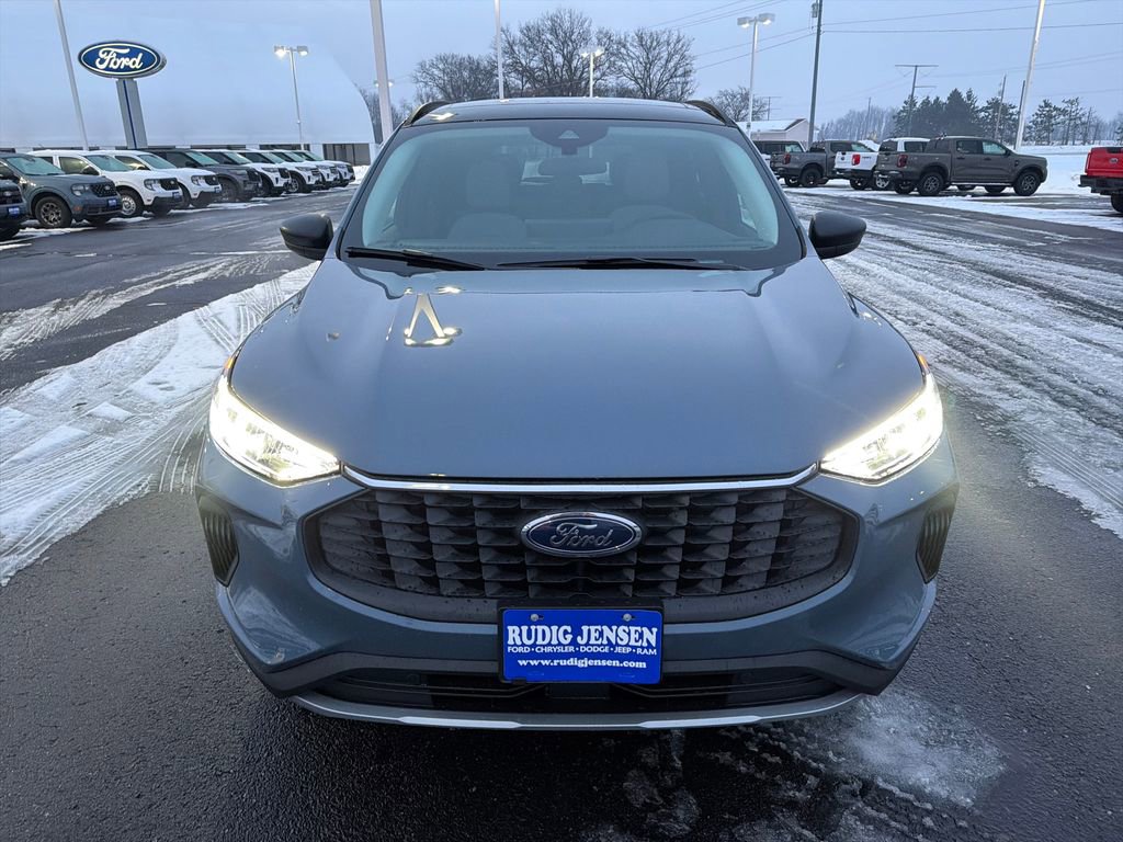 New 2026 Ford Escape Active w/ Active Premium Tech Pack image 8