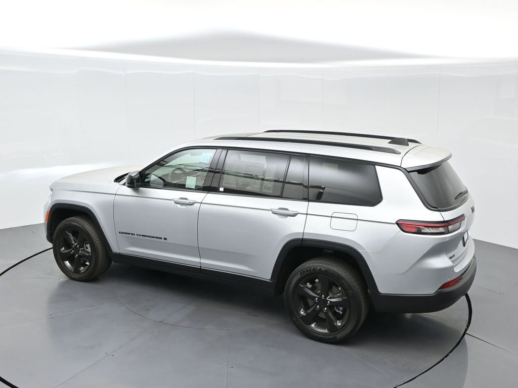 New 2025 Jeep Grand Cherokee L Altitude image 53