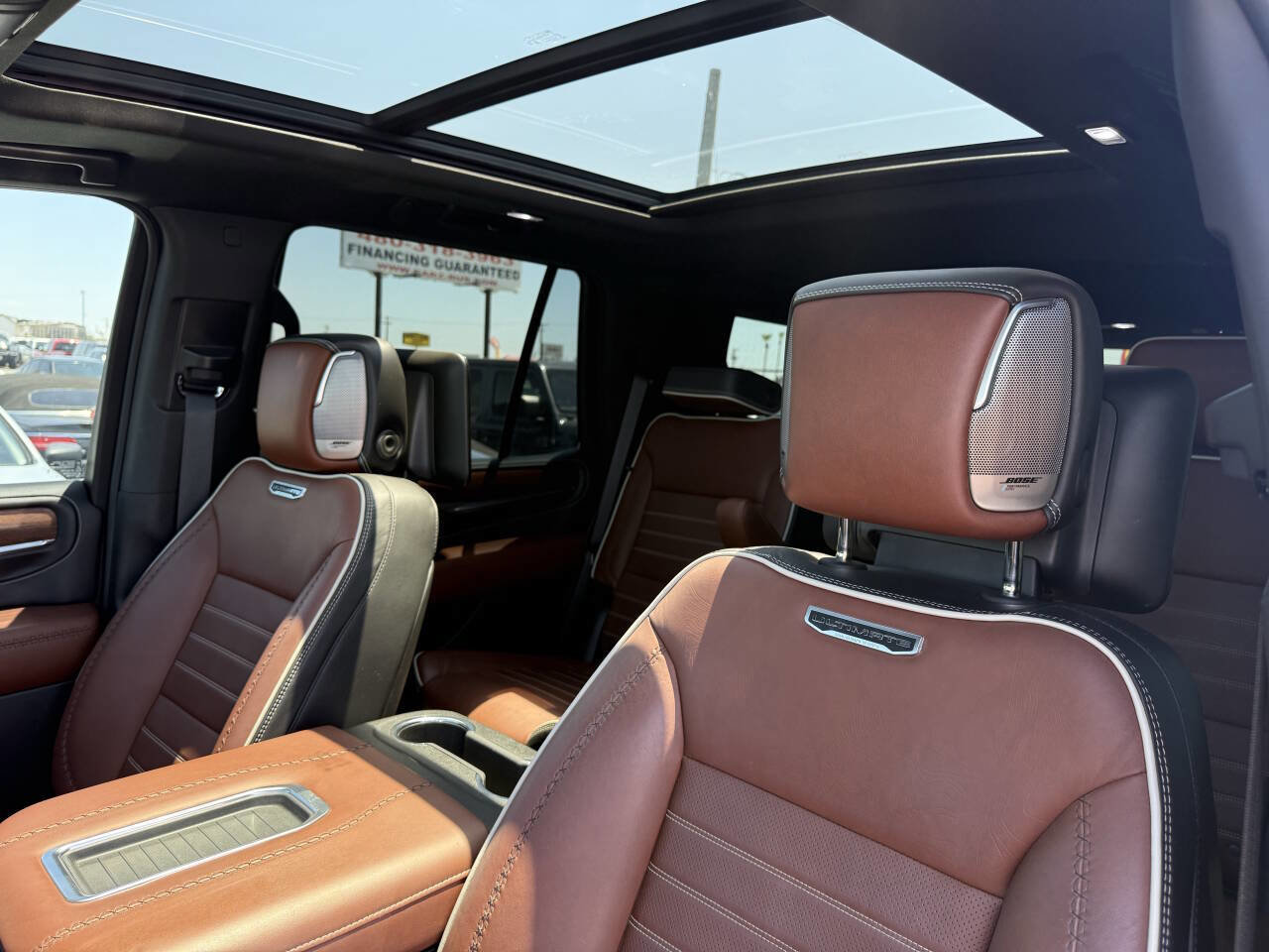 Used 2023 GMC Yukon Denali Ultimate image 30