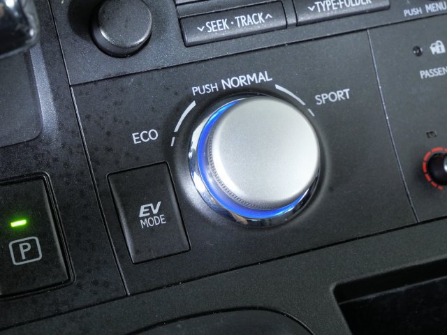 Used 2013 Lexus CT 200h w/ Seat Comfort Pkg FWD image 26