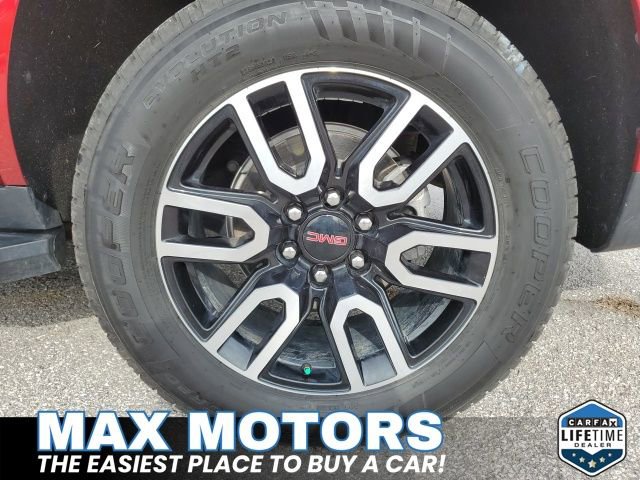 Used 2023 GMC Yukon AT4 w/ Technology Package image 18