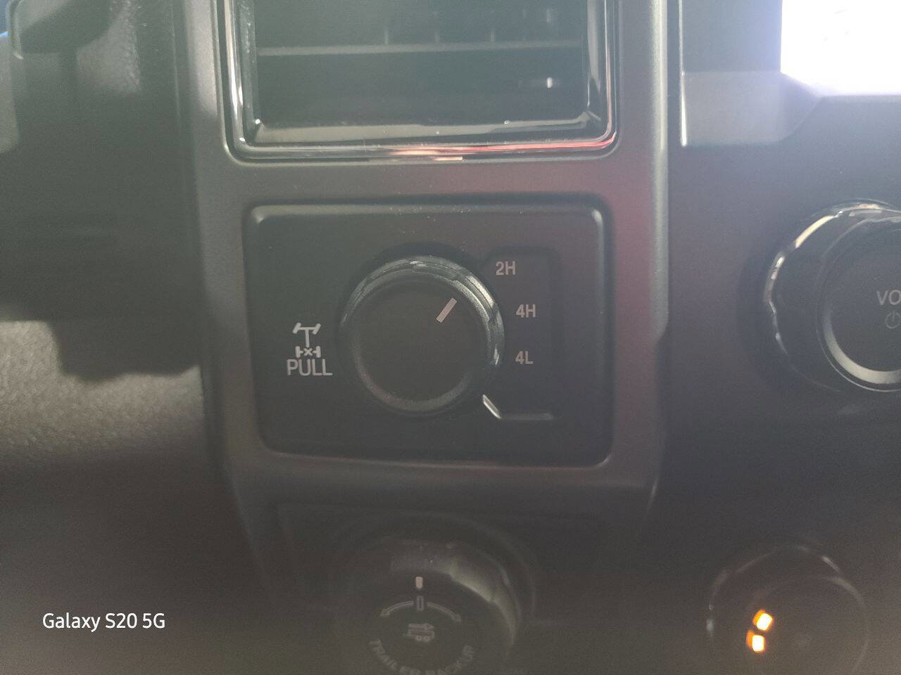 Used 2019 Ford F150 XLT w/ Equipment Group 302A Luxury image 38