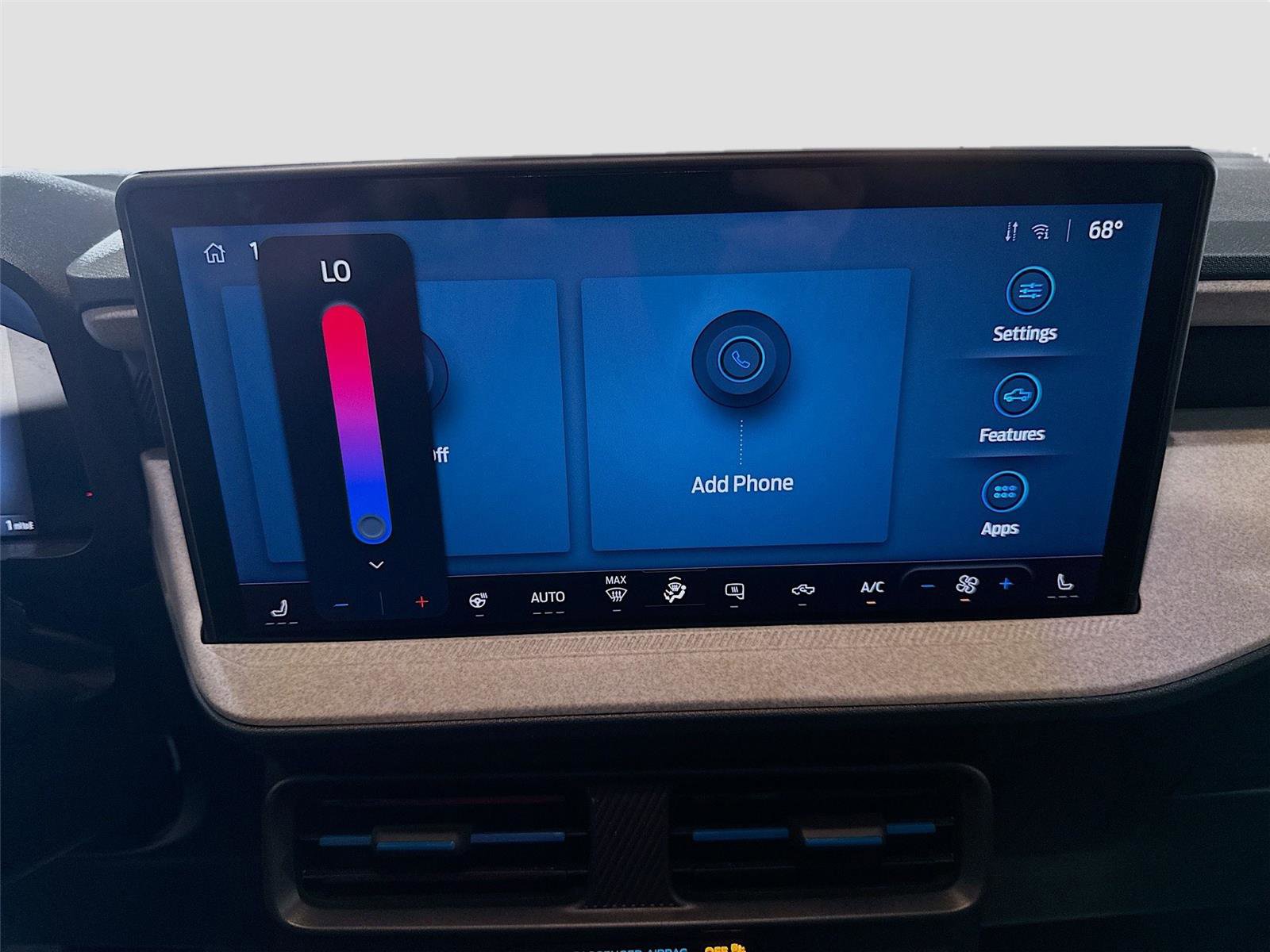 Used 2025 Ford Maverick XLT w/ XLT Luxury Package image 13