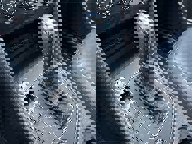 Used 2019 Volkswagen Tiguan SEL Premium image 35