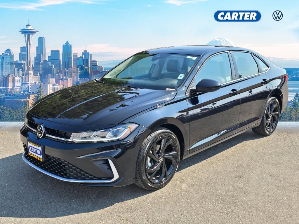 Certified 2025 Volkswagen Jetta SE FWD image 7
