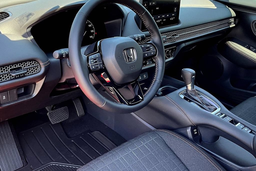 New 2027 Honda HR-V Sport image 8