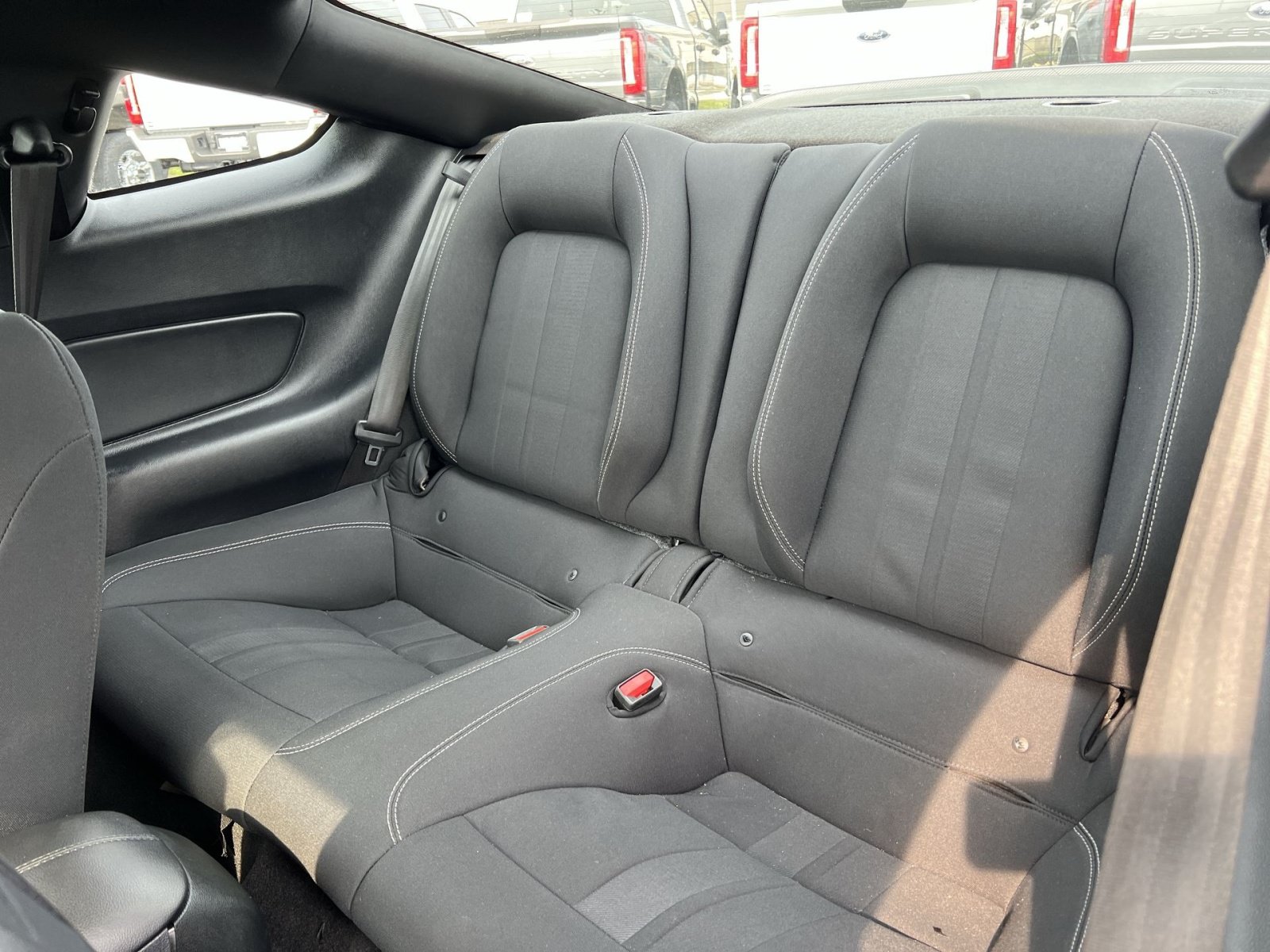 Used 2022 Ford Mustang GT w/ Equipment Group 301A RWD image 23