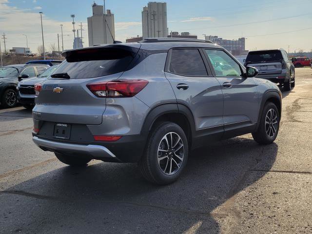 New 2026 Chevrolet TrailBlazer LT w/ Convenience Package image 2