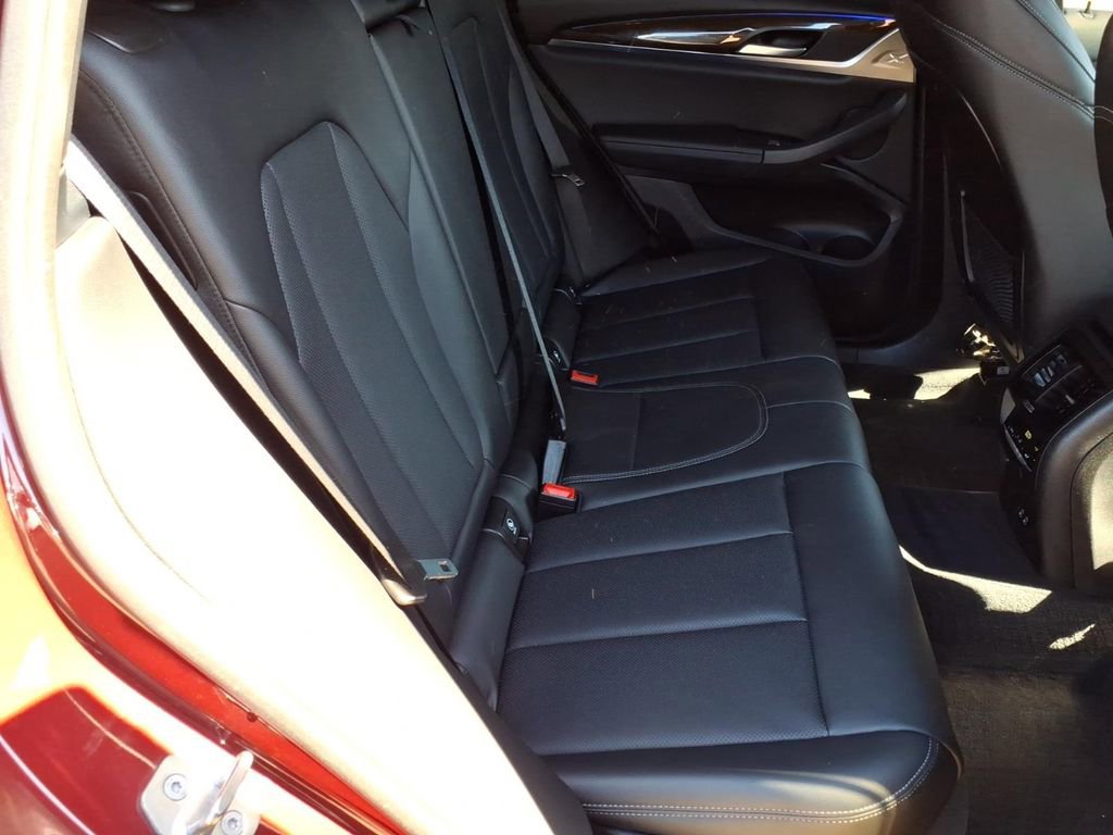 Used 2023 BMW X3 sDrive30i w/ Premium Package RWD image 13
