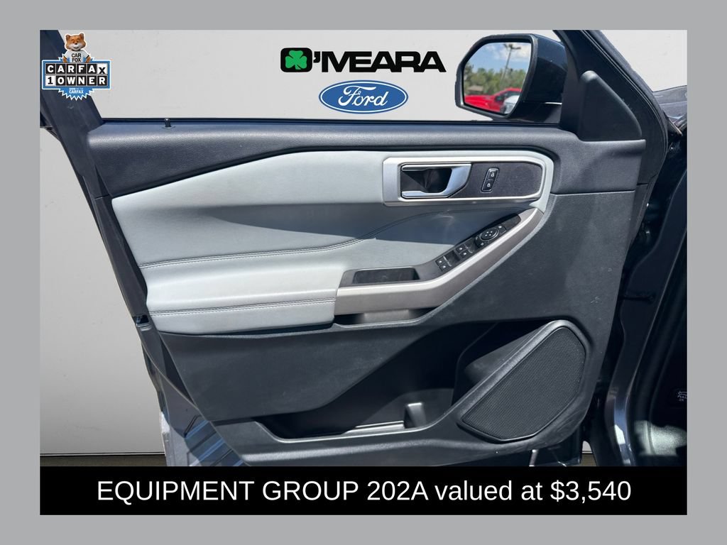 Used 2023 Ford Explorer XLT w/ Equipment Group 202A AWD/4WD image 1