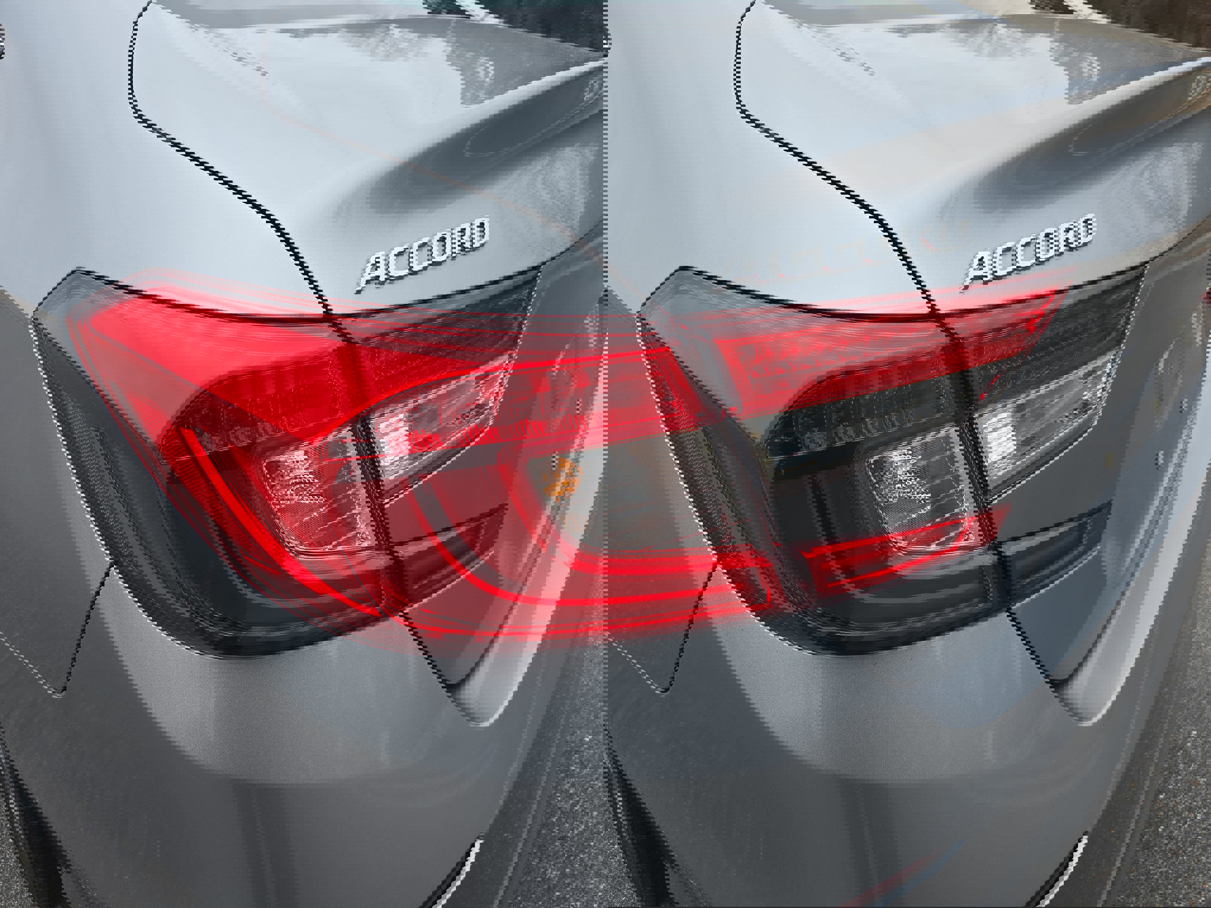 Used 2019 Honda Accord LX image 36