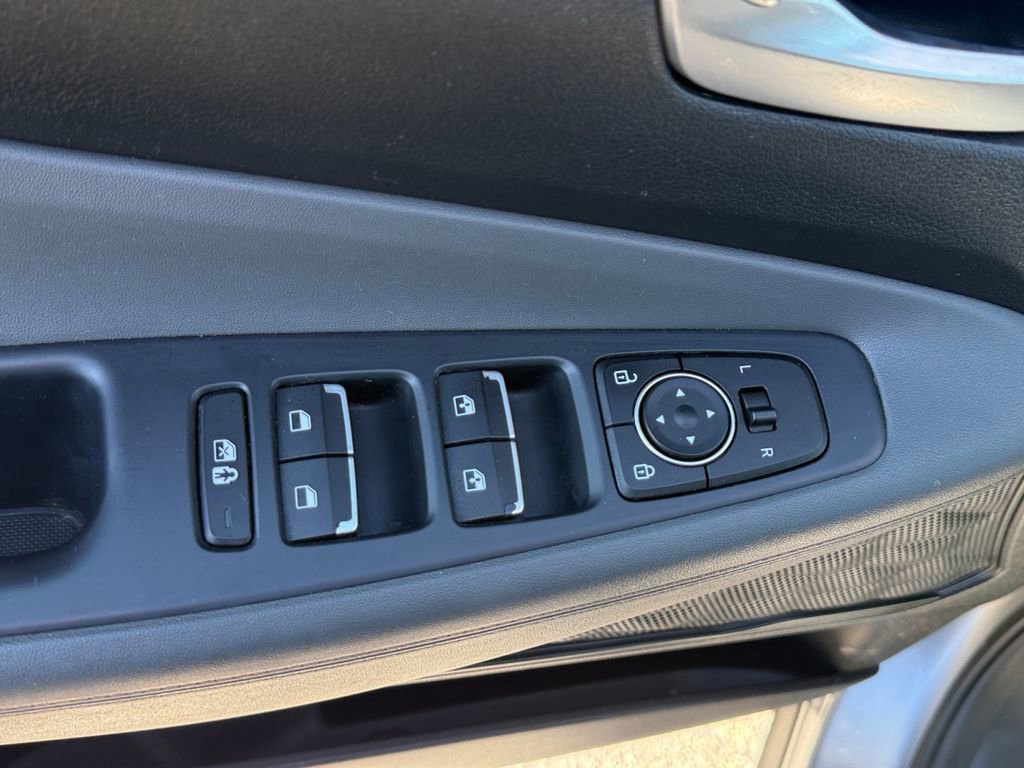 Used 2021 Hyundai Santa Fe SEL image 13