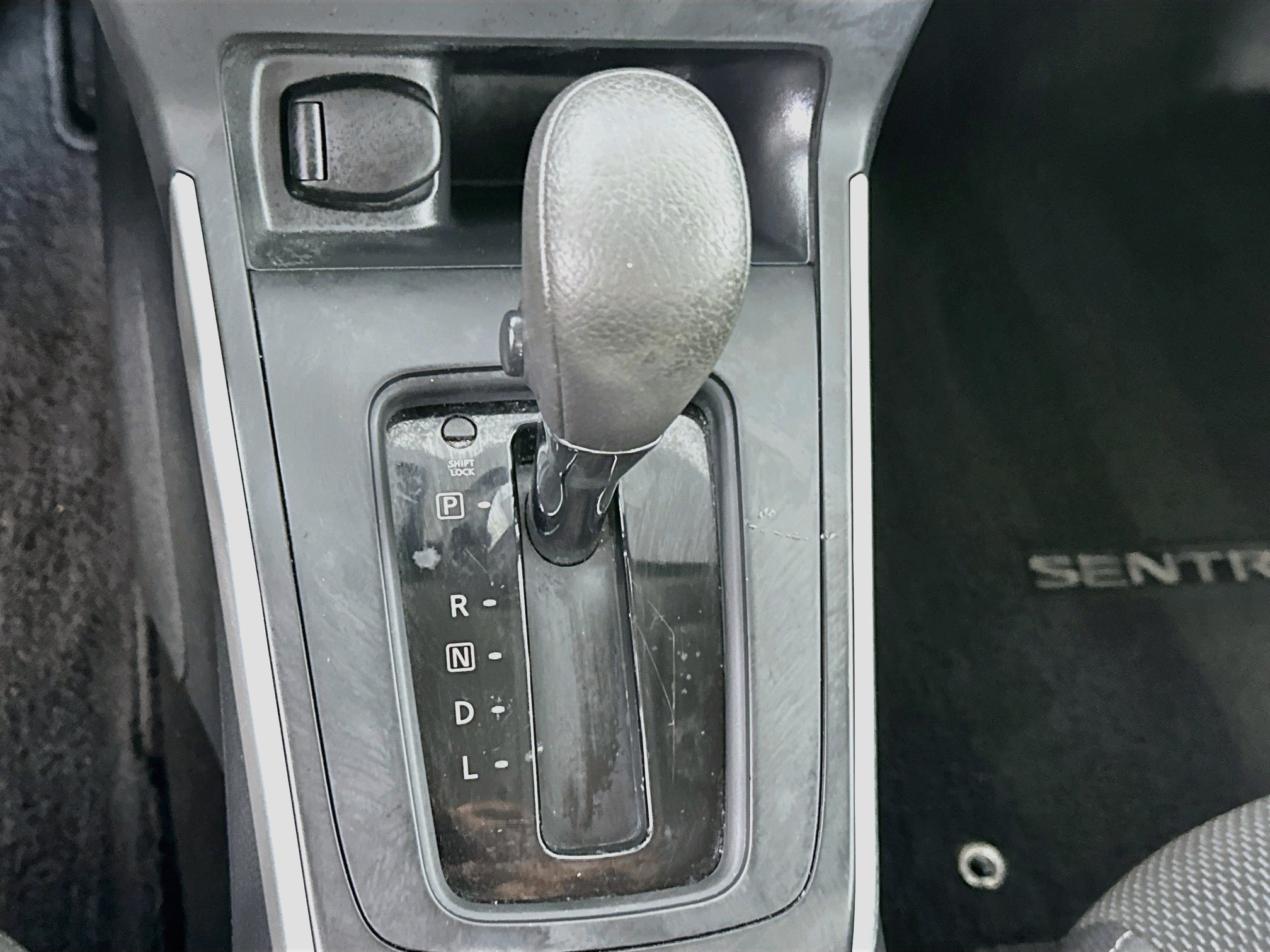 Used 2016 Nissan Sentra S FWD image 22