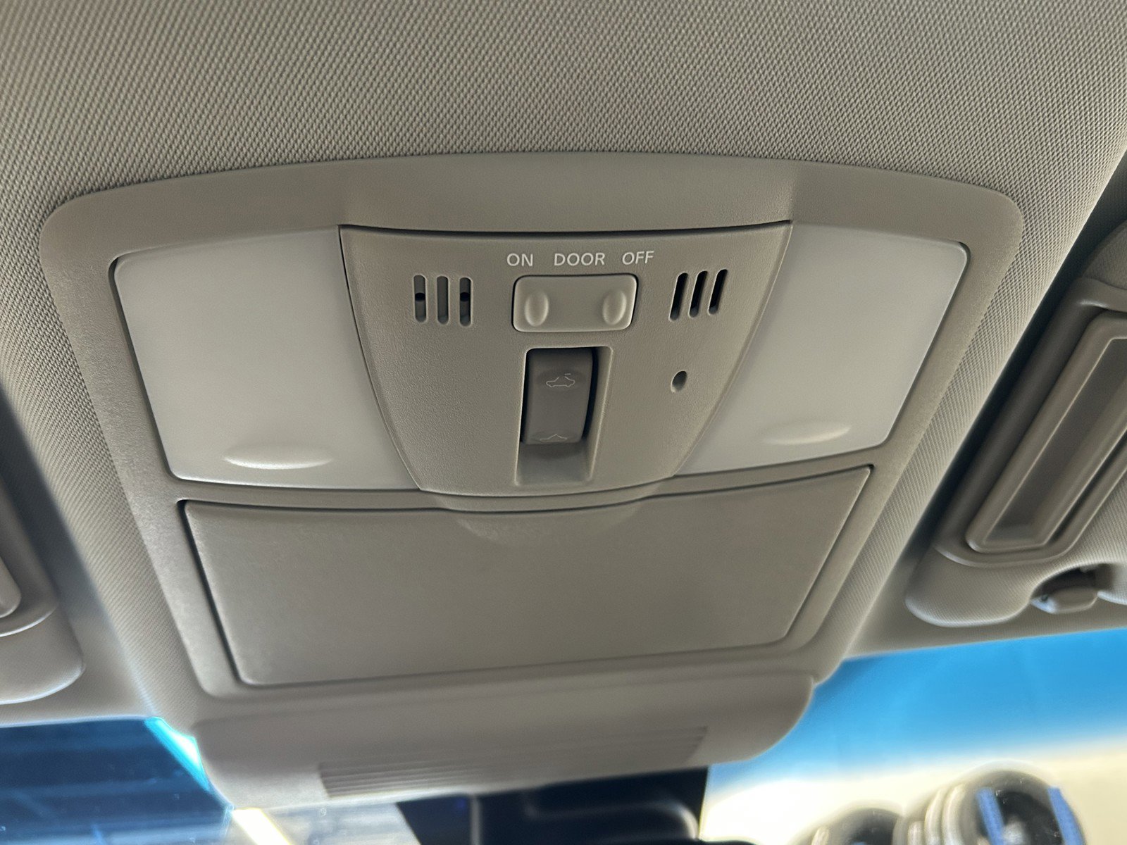 Used 2017 Nissan Armada Platinum image 43