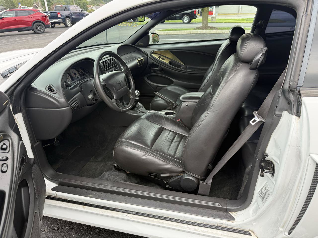 Used 2001 Ford Mustang GT RWD image 8