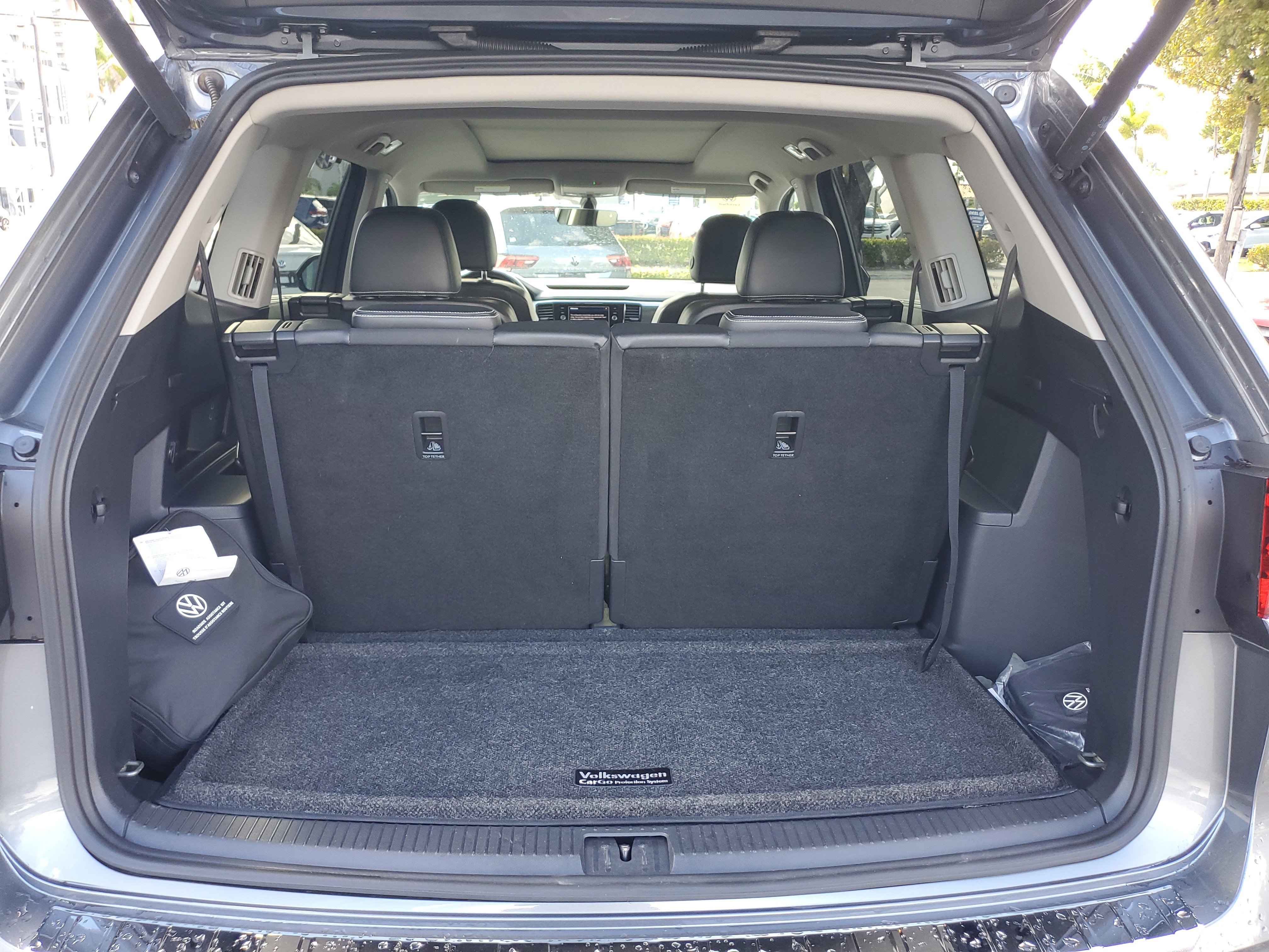 Certified 2022 Volkswagen Atlas SE w/ Panoramic Sunroof Package image 11