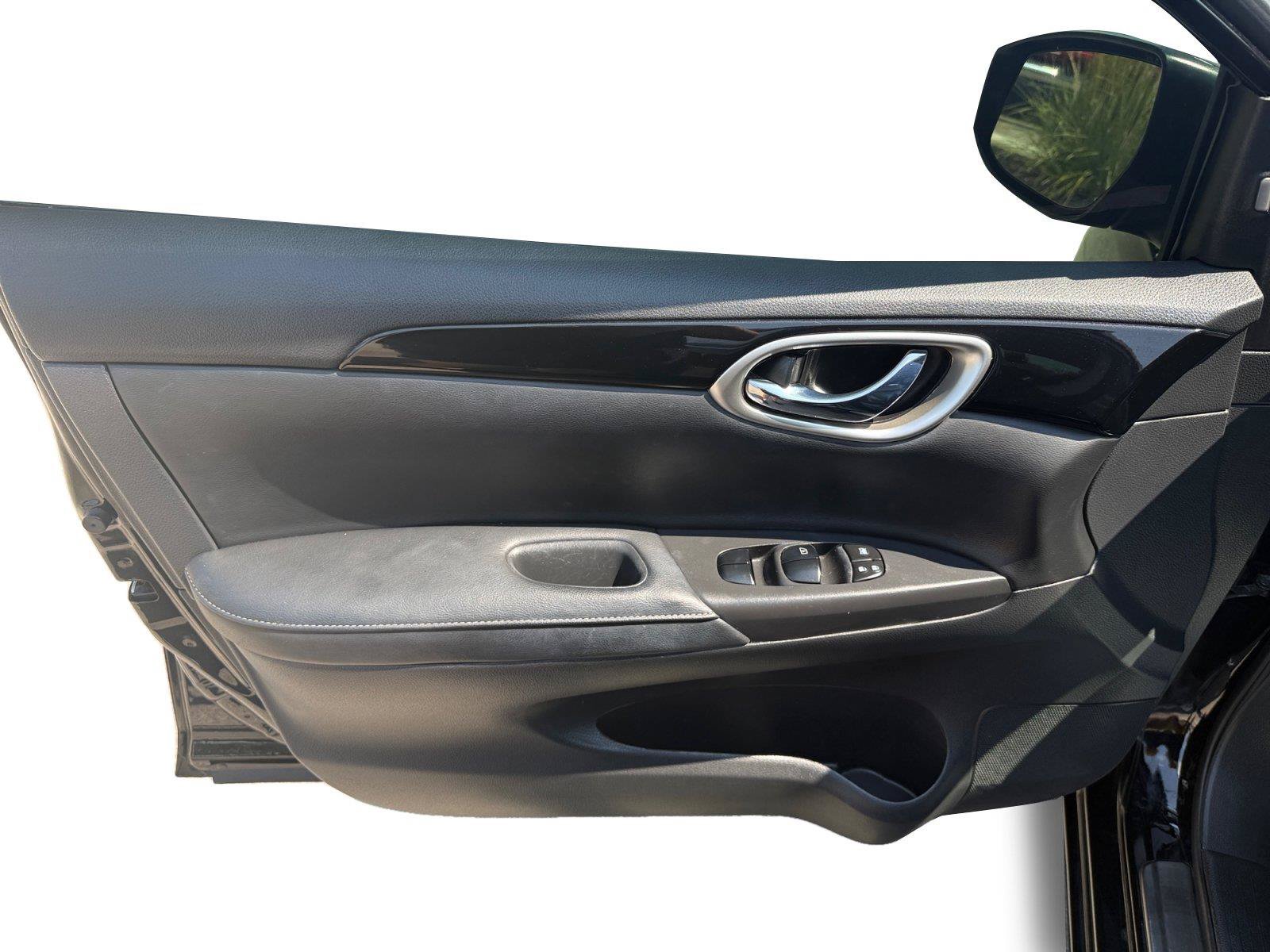 Used 2018 Nissan Sentra SL w/ Protection Package FWD image 9