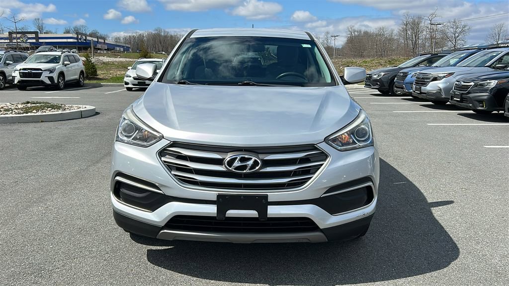 Used 2018 Hyundai Santa Fe Sport AWD/4WD image 2