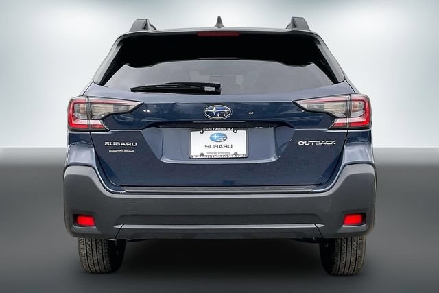 Used 2024 Subaru Outback Premium AWD/4WD image 4