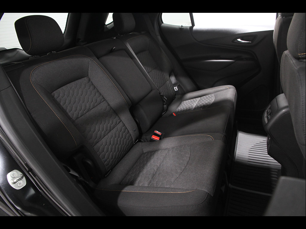 Used 2019 Chevrolet Equinox LT FWD image 17