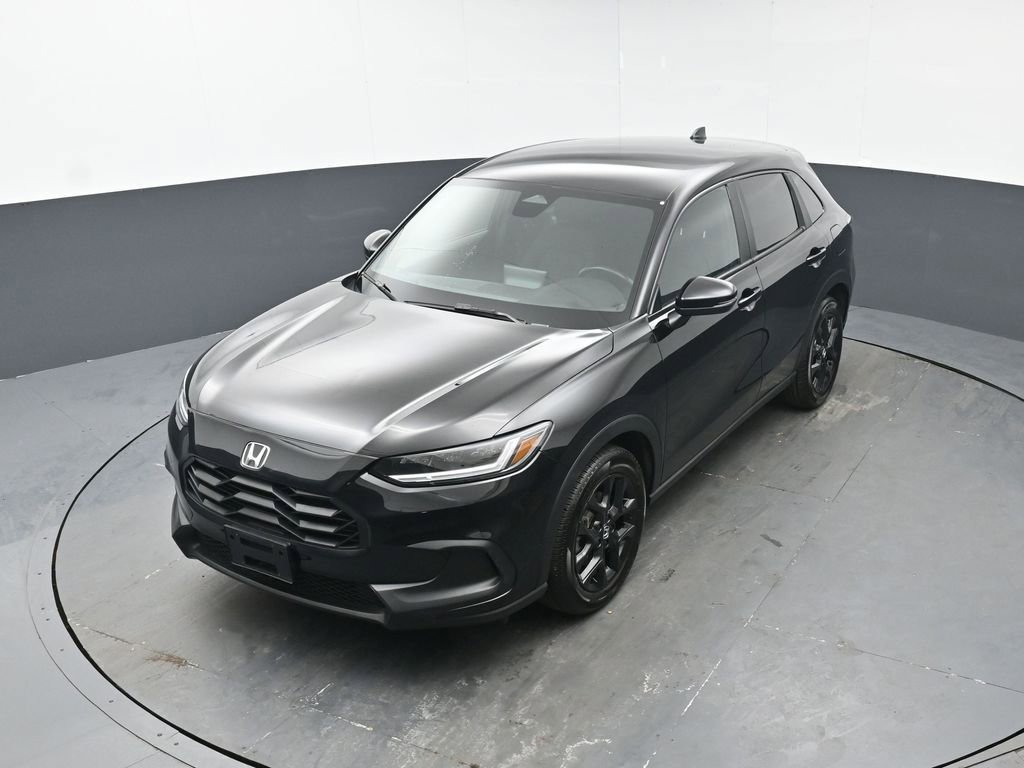 Used 2025 Honda HR-V Sport image 36
