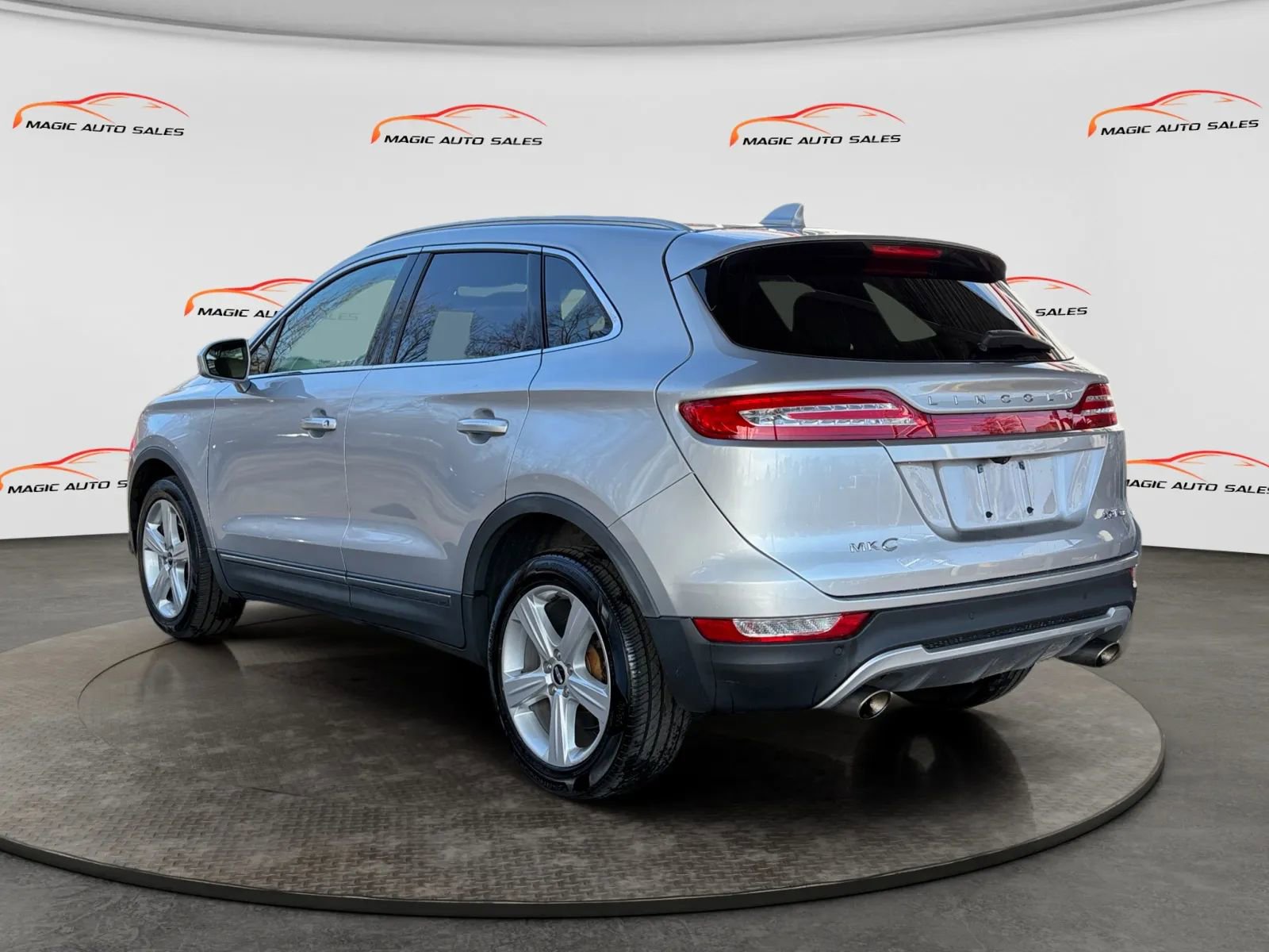 Used 2018 Lincoln MKC Premiere image 6
